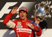 开云APP-关于威廉姆斯完胜红牛车队，阿隆索关键制胜的信息