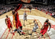 开云体育中国官网-那不勒斯提前终结悬念，日本元素闪耀，姆巴佩存在感拉满的足球启示录