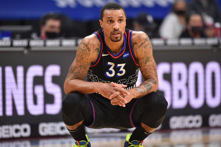 黄蜂碾压立陶宛男篮，乔治·希尔惊艳世界的简单介绍