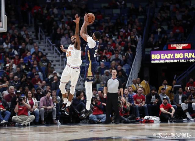 爵士完胜尼克斯,浓眉哥高光表现 爵士完胜尼克斯,浓眉哥高光表现