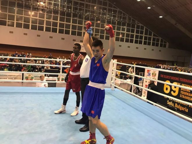 保加利亚篮球联赛球队引进新教练