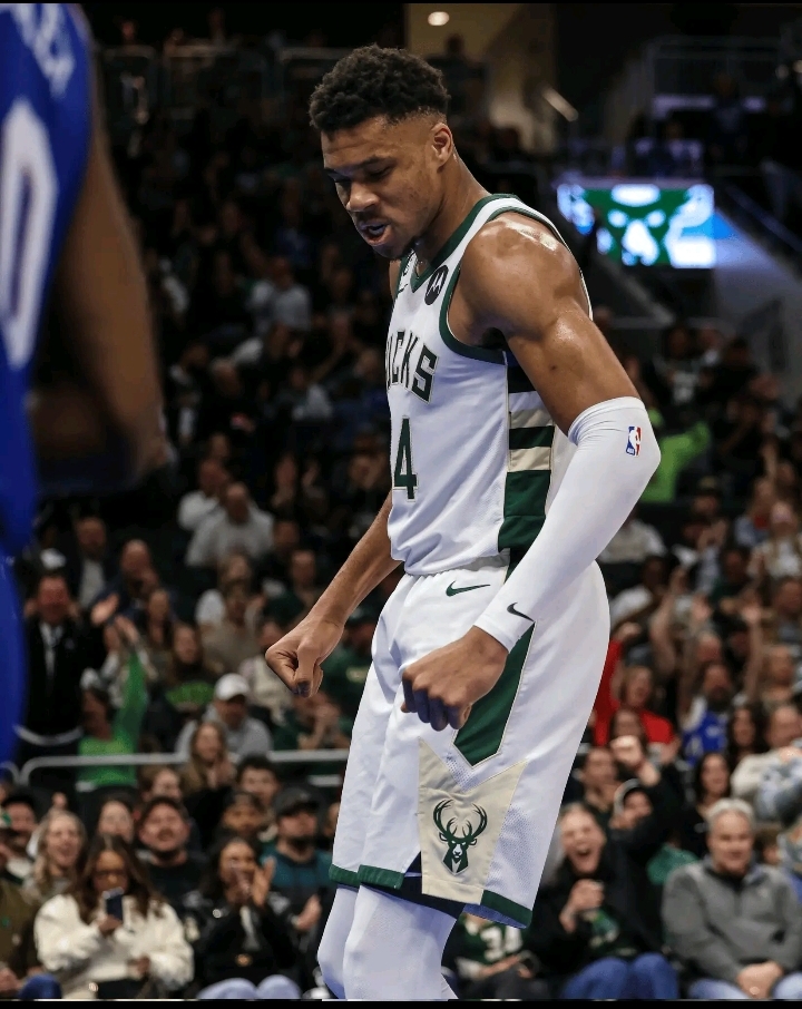 雄鹿取得胜利,字母哥强势上演的简单介绍 雄鹿取得胜利,字母哥强势上演的简单介绍