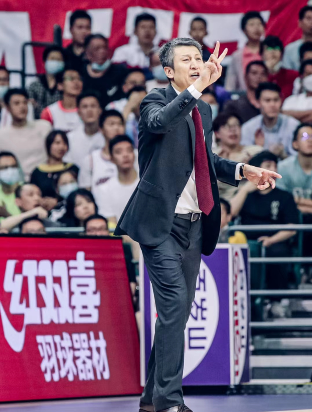 球队升级：管理层扩大规模引关注的简单介绍