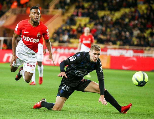 包含摩纳哥主场迎战梅斯，力争取得三分的词条