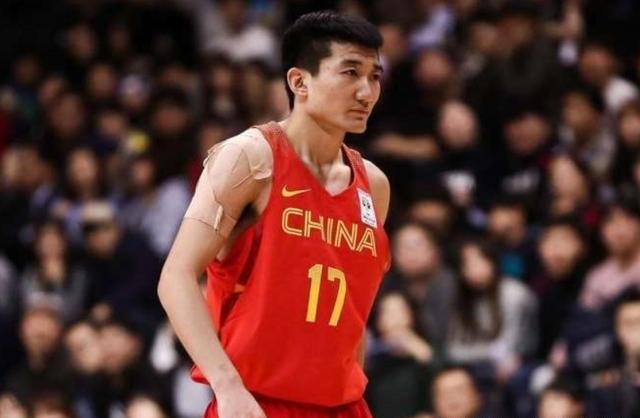 福建男篮全队状态火爆，轻松战胜江苏队