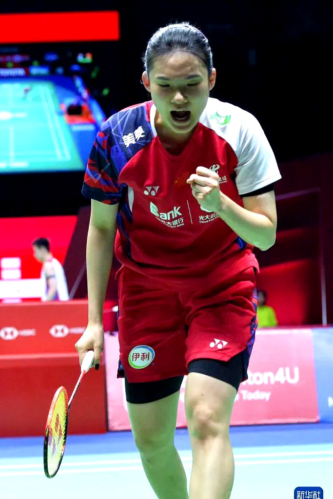 包含边许大学城队力压对手，晋级下一轮比赛的词条