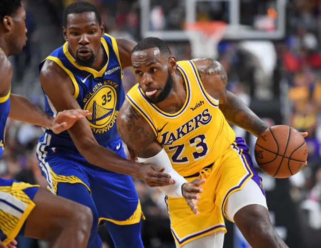 关于豪威·伍兹带领球队击败湖人的信息 关于豪威·伍兹带领球队击败湖人的信息