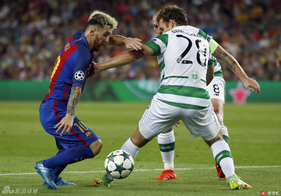 包含土耳其男篮轻取凯尔特人B队，西蒙斯完成帽子戏法的词条