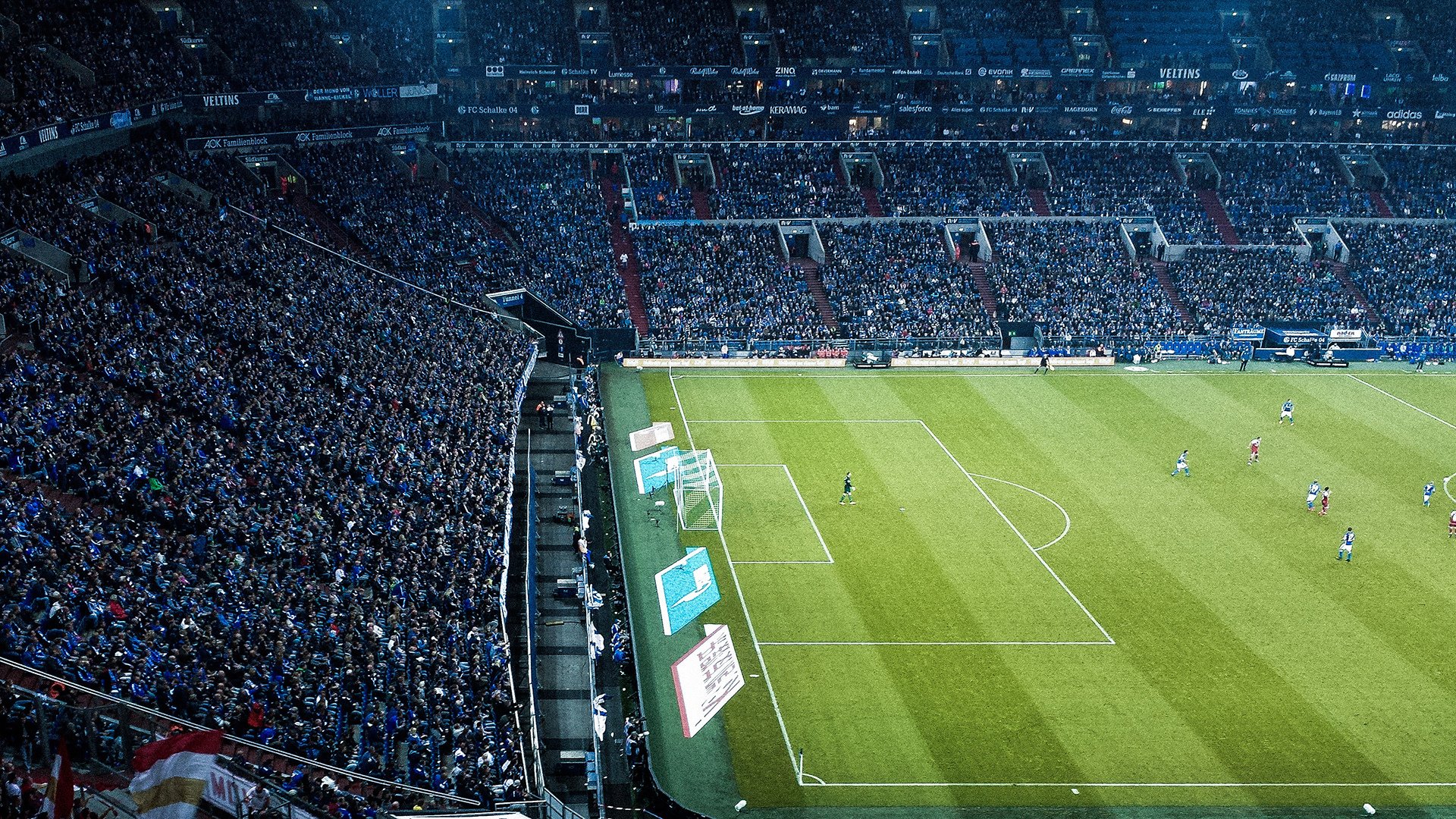 广厦铁壁围剿黄蜂，恩比德化身定海神针，一场定义球队灵魂的淘汰赛