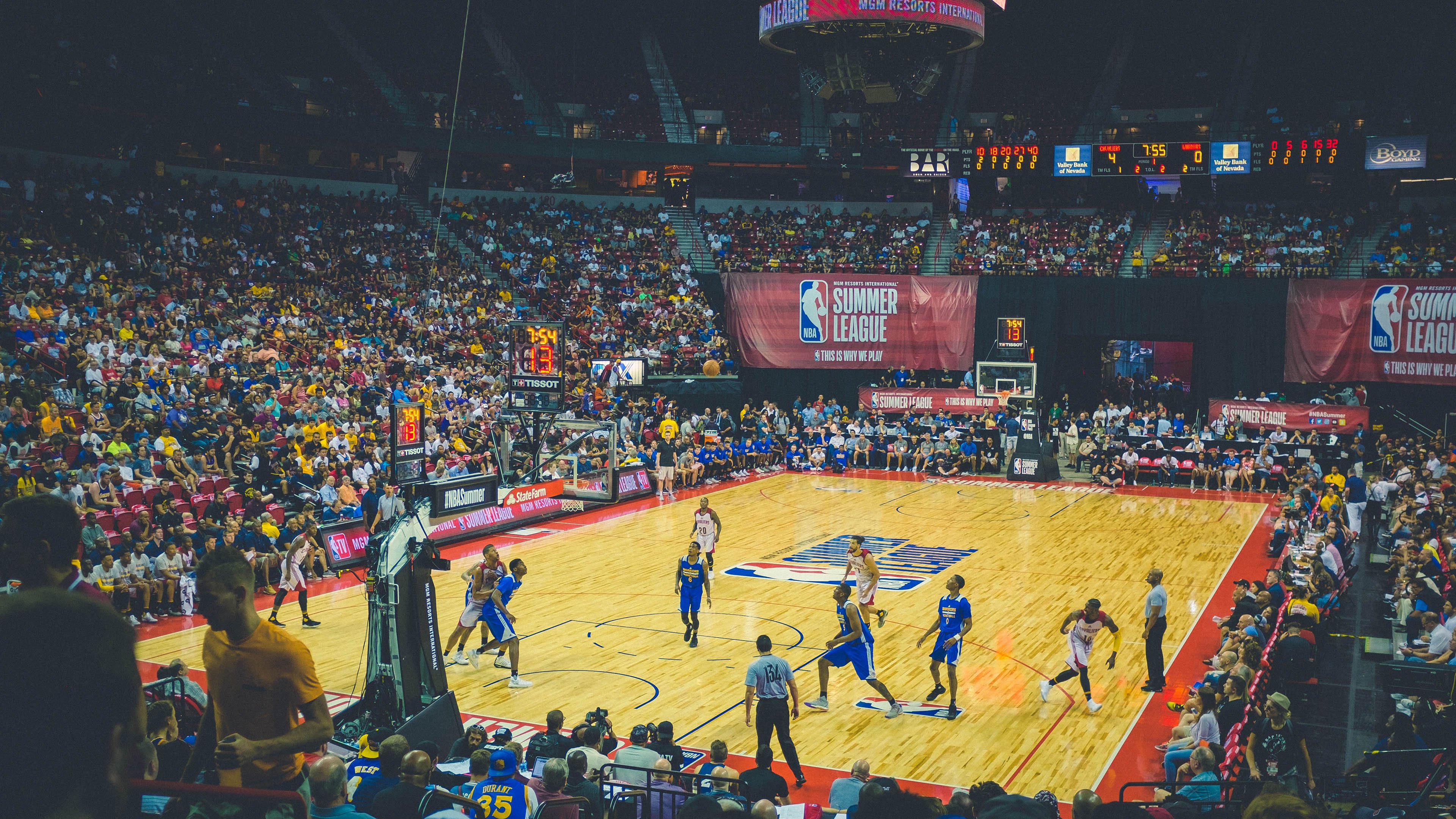 塔图姆无解单节狂飙，猛龙火力全开击溃北京队